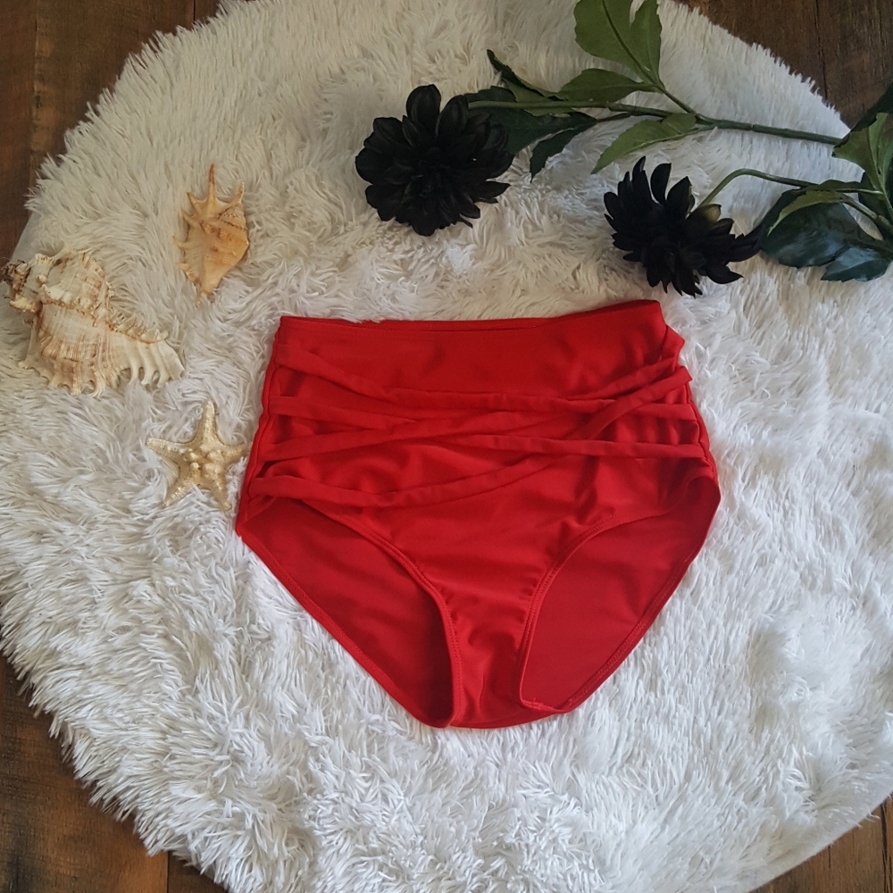 MEDIUM High-waist Polka dot Bikini - Picture 3 of 12